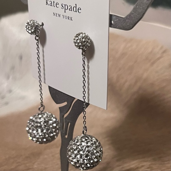 🏷️ kate spade ♠️• razzle dazzle linear dangling silver rhinestone earrings - Picture 5 of 16